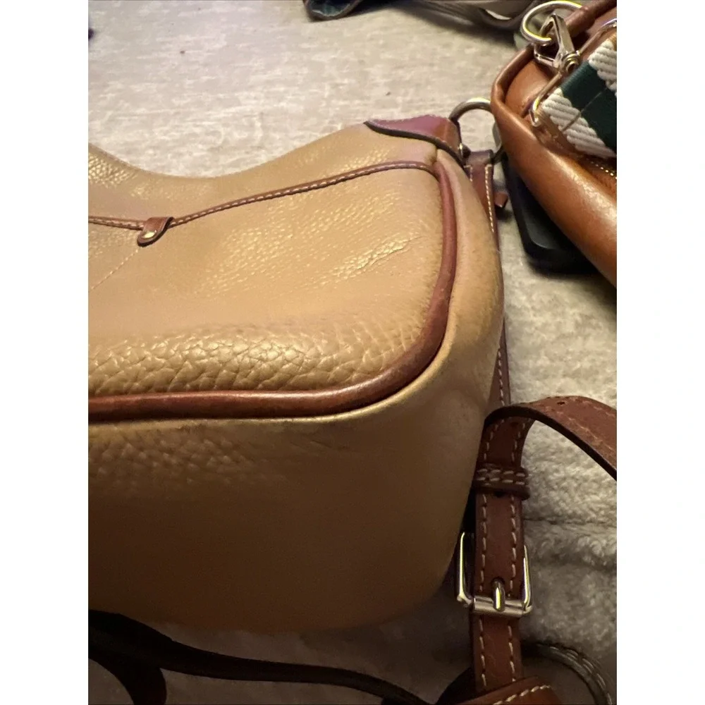 Dooney & Bourke Pebble Grain Kimberly Crossbody Bag Tan & Brown Trim
